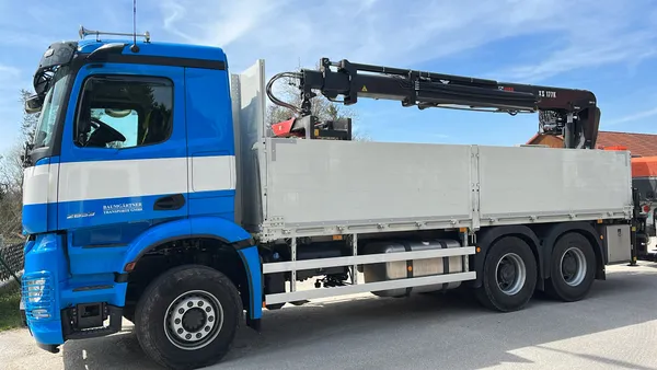 Leistungsstarke Ladekräne